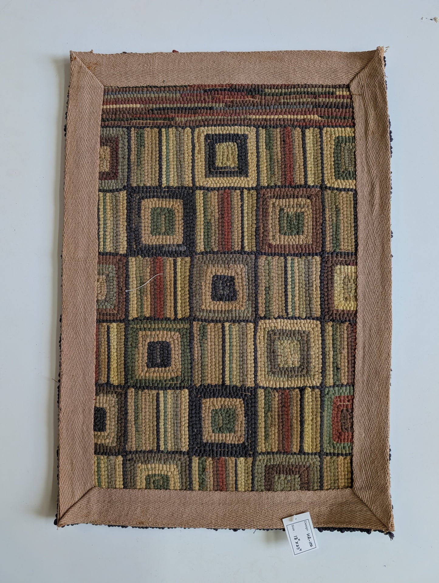 Lowell HR#110 with variegated edge