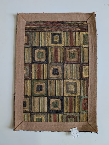 Lowell HR#110 with variegated edge