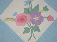 Antique Quilt - Flower Bouquets Applique Quilt
